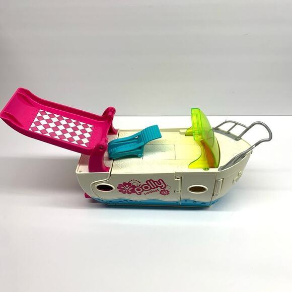 Polly Pocket Ultimate Party Boat 2008 Yacht Mattel
Toy Childhood Nostalgia - Picture 9 of 16